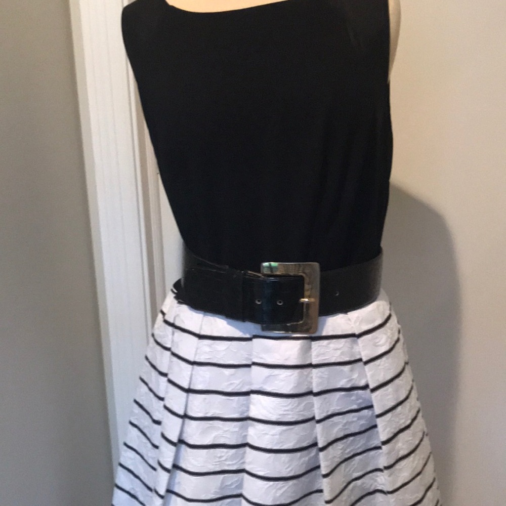 Carmen Marc Valdo dress